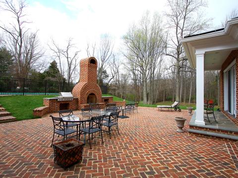 Outdoor dining area for the Ballard & Mensua job on Highland Farm Rd