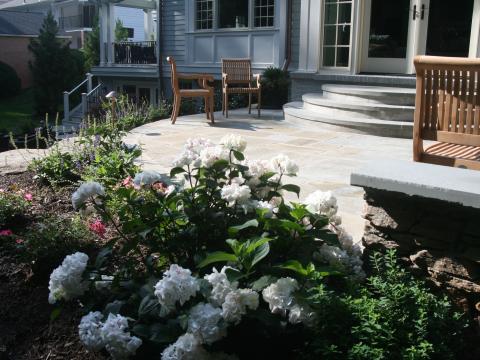 back patio detail - McLean waterfront - Graham project